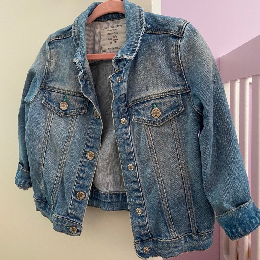 Zara girl’s jean jacket size 2/3 yrs